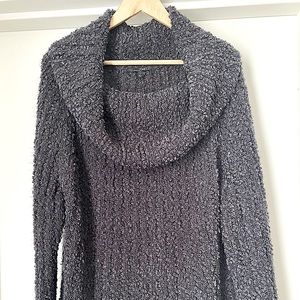 Tart gray cozy sweater